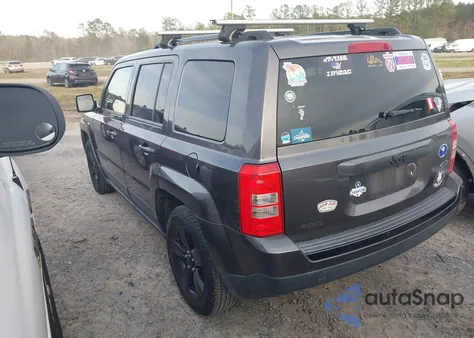 2015 Jeep Patriot Altitude Edition z USA, uszkodzony, nr VIN 1C4NJPBA1FD428145